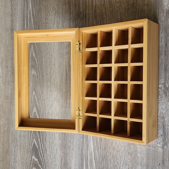 Essential Oil Bamboo Organizer - Picture 2 of 10